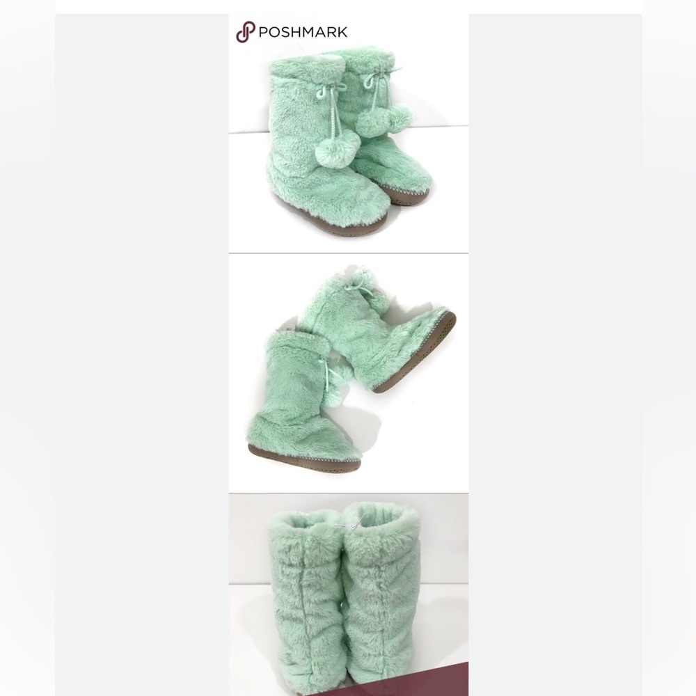 New Mint slippers with snowballs size 5/6 small size
